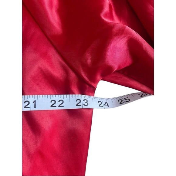 Sold - Picture 4 of 6